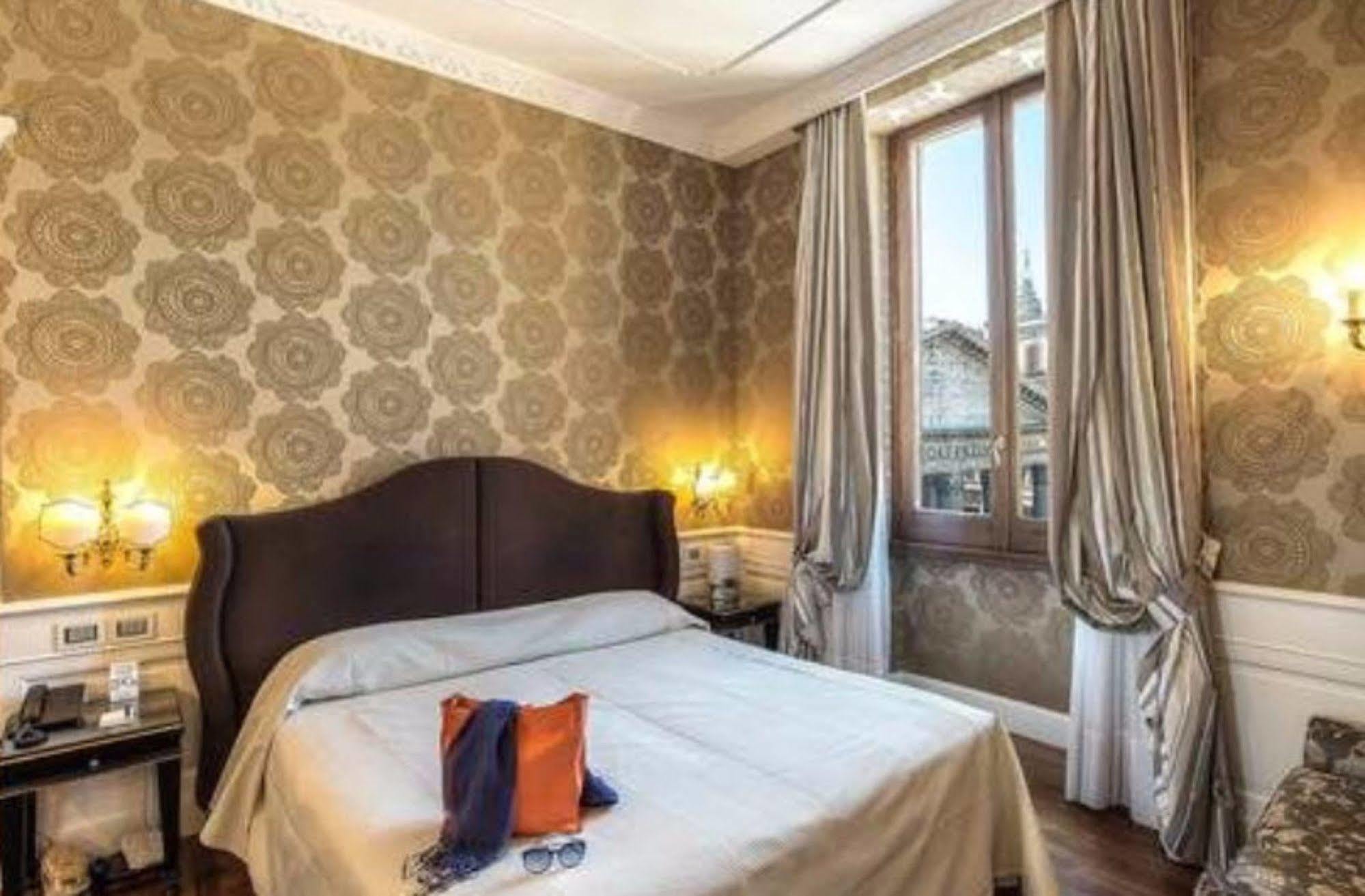 Hotel Del Senato Rom